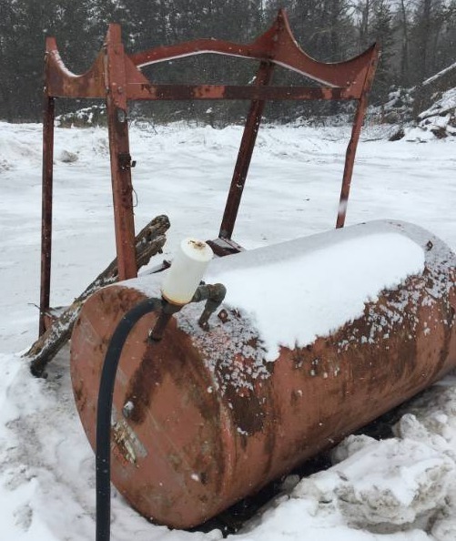 lot 3 image: 300 Gallon Fuel Tank with Stand