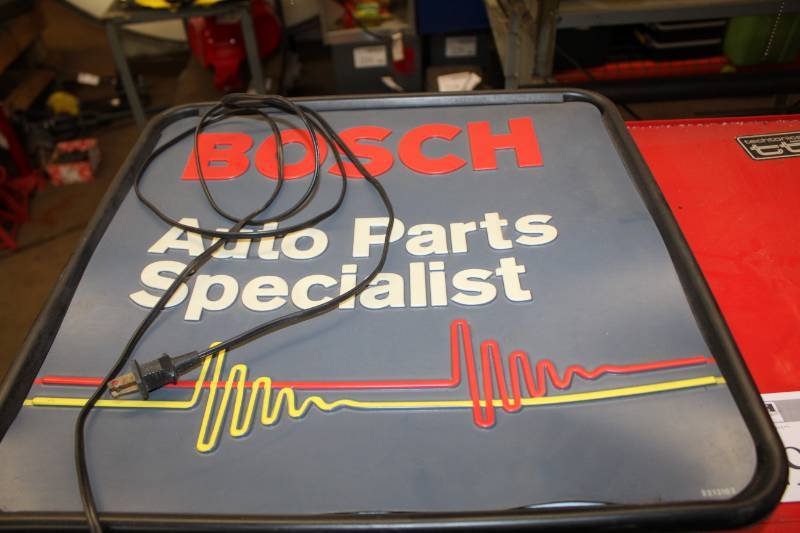 lot 298 image: Bosch Auto Parts Specialist Commercial Lighted Signage