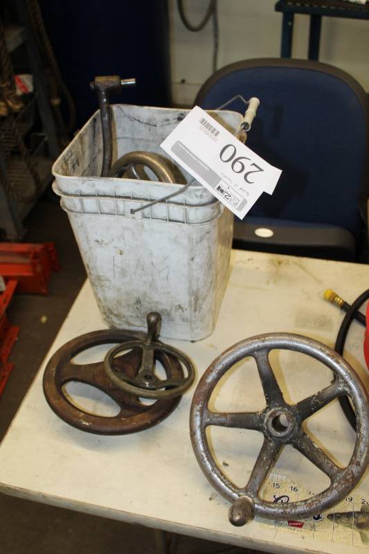 lot 290 image: Metal Turn Handles