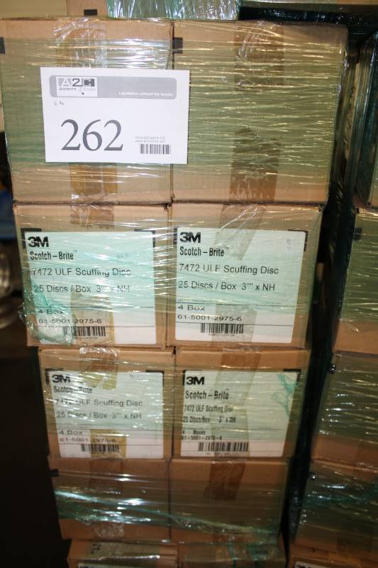 lot 262 image: Boxes of 3M Scotch-Brite #7472 ULF Scuffing Discs