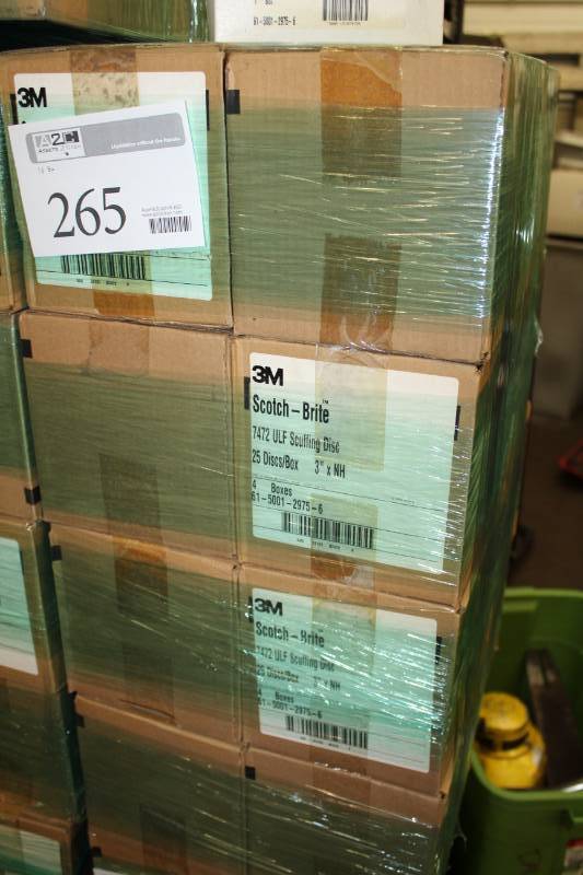 lot 265 image: Boxes of 3M Scotch-Brite #7472 ULF Scuffing Discs