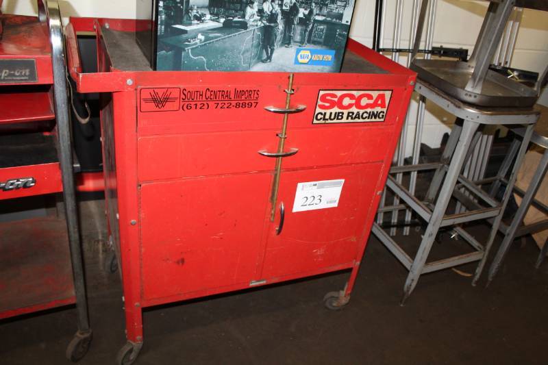 lot 223 image: 2-Door 2-Drawer Metal Shop Cart