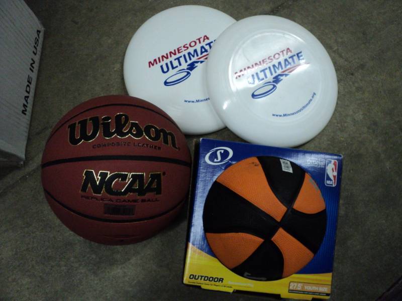 lot 11 image: Basketball, Soccer Ball and MN Ulti...