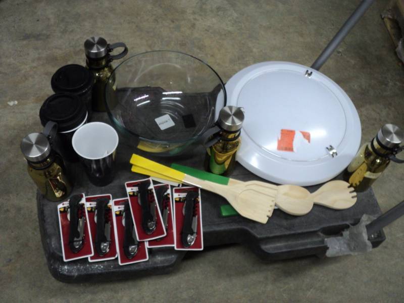 lot 36 image: Light, Archor Bowl, Kitchen and Bev...