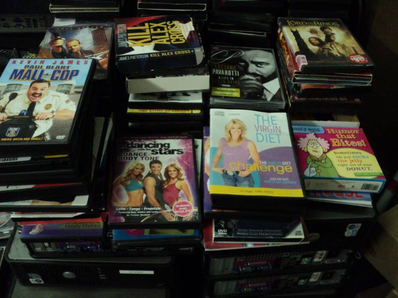 lot 62 image: Lot of 95 DVDs movies, exercise a...