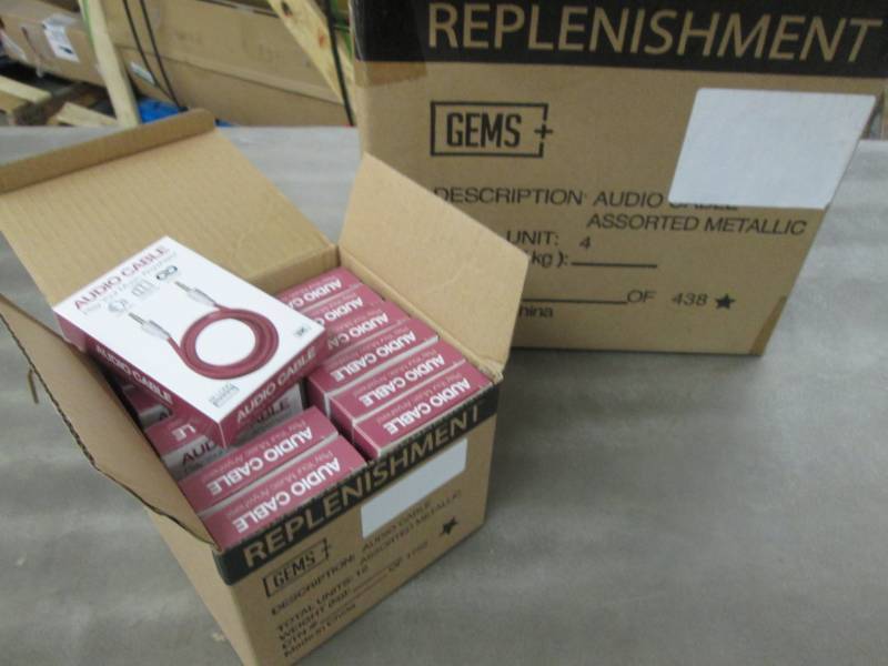 lot 66 image: Case of 48 Gems 6 ft Braided Audio ...