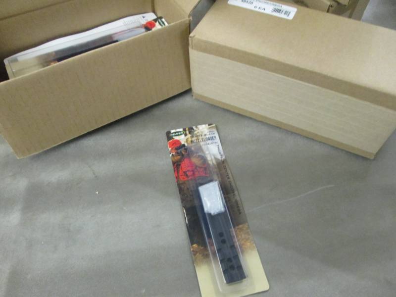 lot 118 image: Lot of 12 Weaver Muzzleloader Base ...