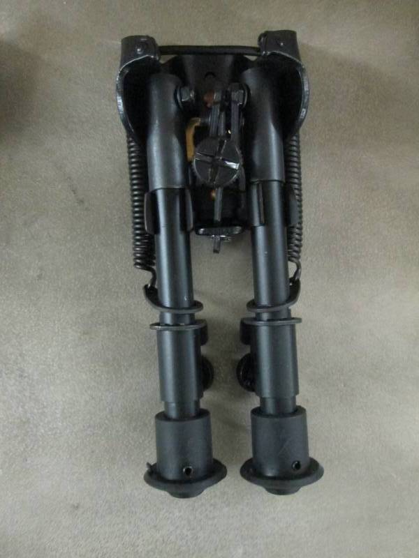 lot 129 image: Lot of 3 Gun Rifle Firearm BI-POD 6...