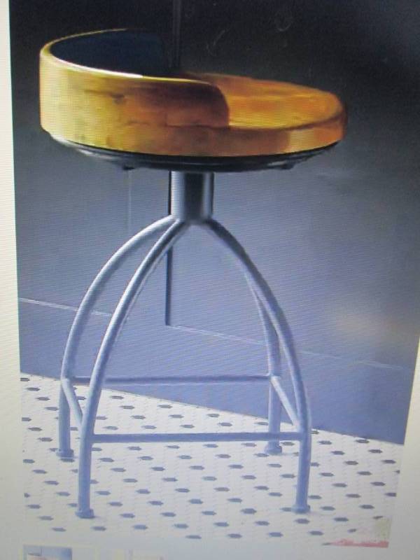 lot 131 image: Blake Short Wood Seat Stool open bo...