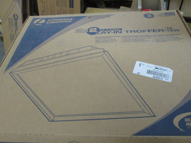 lot 145 image: Lithonia Lighting 2SP8 G 2 U316 A12...