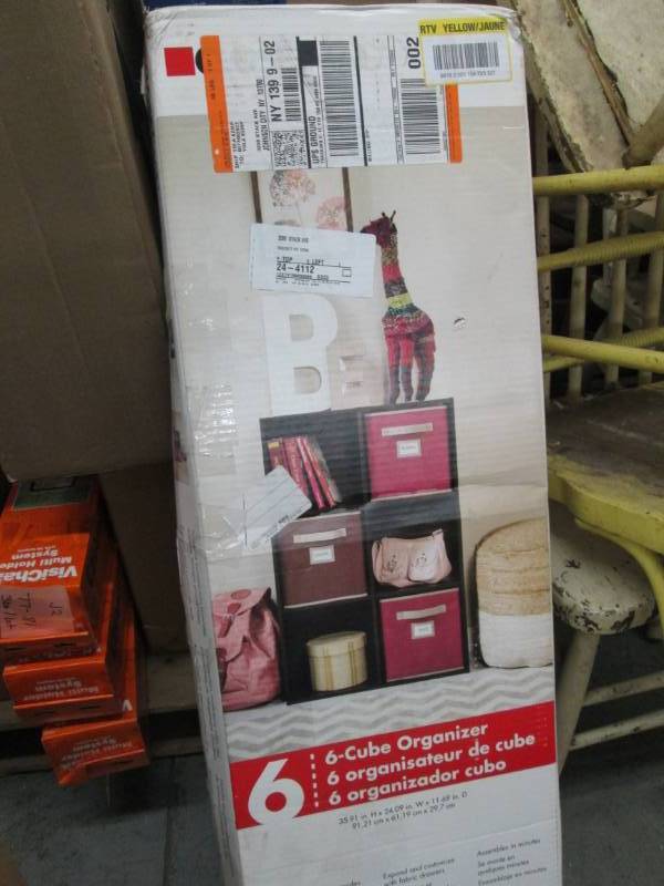 lot 233 image: ClosetMaid 24 in. W x 36 in. H Espr...