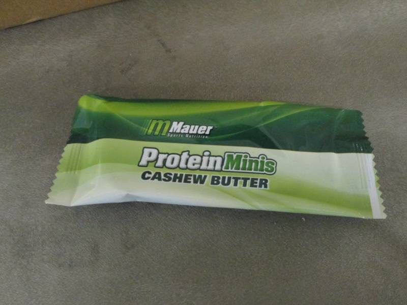 lot 240 image: 2 Cases Mauer Protein Minis Cashew ...