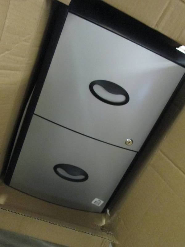 lot 261 image: Storex Mobile Filing 2 Drawer Cabin...