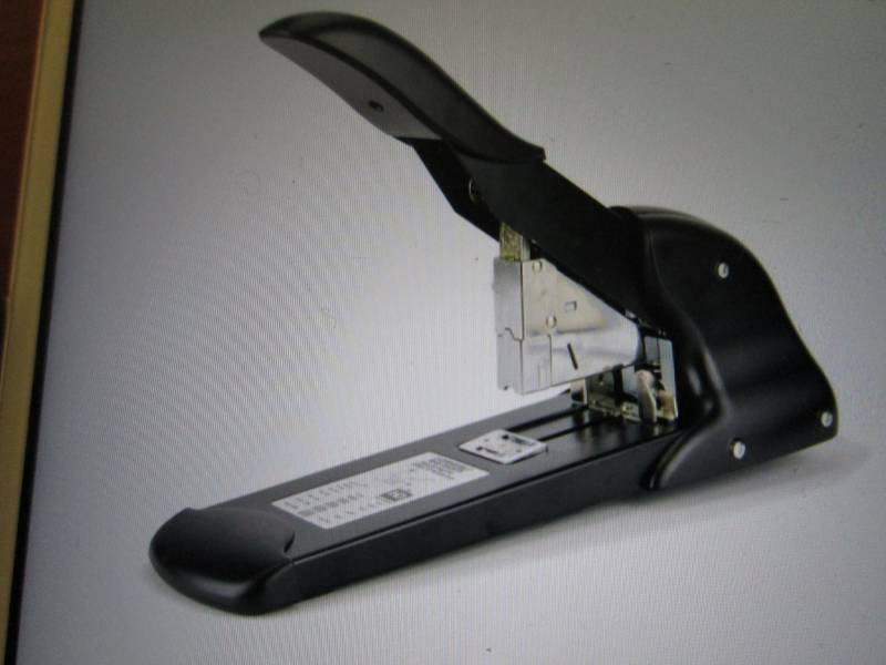 lot 298 image: Rapid HD Office Stapler Retail $55....