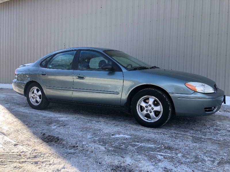 2005 FORD TAURUS