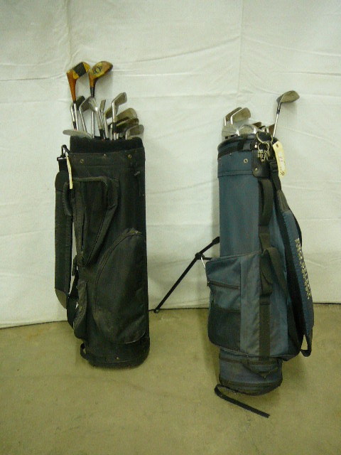 Lot of Gulf Clubs & Bags