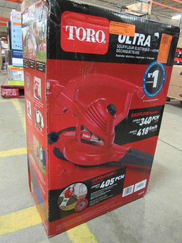 lot 22 image: Toro Ultra 250 MPH 350 CFM Electric 12 Amp BlowerVacuumMulcher, 51619