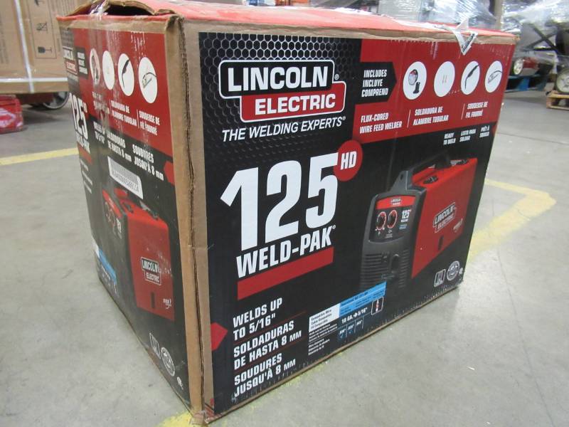 lot 144 image: Lincoln Electric Weld Pak 125 HD Wire-Feed Welder, K2513-1 - Missing Ground Clamp