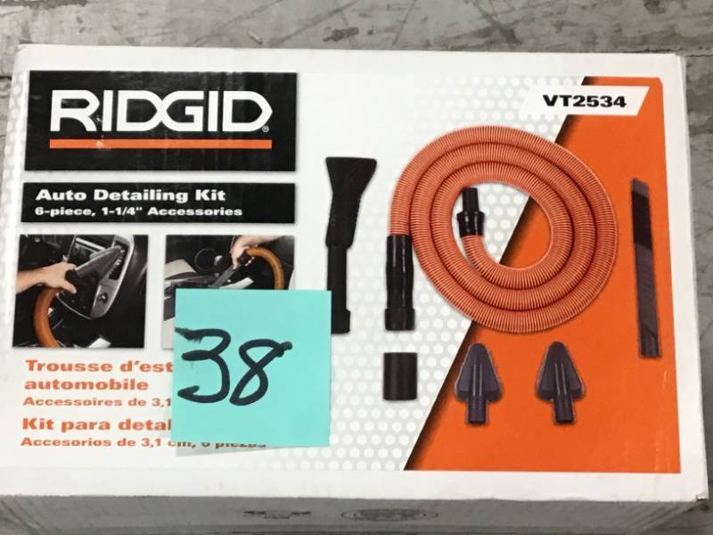 RIDGID 1-14 in. Premium Car Cleaning Accessory Kit for RIDGID WetDry Vacs open box