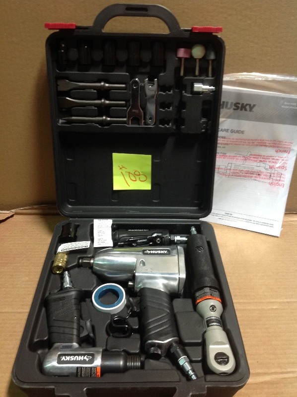 Husky 4-Piece Air Tool Kit in good conditions