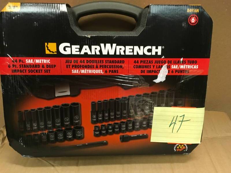 lot 47 image: GearWrench 38 in. Drive SAEMetric Std.Deep Impact Socket Set (44-Piece) not used