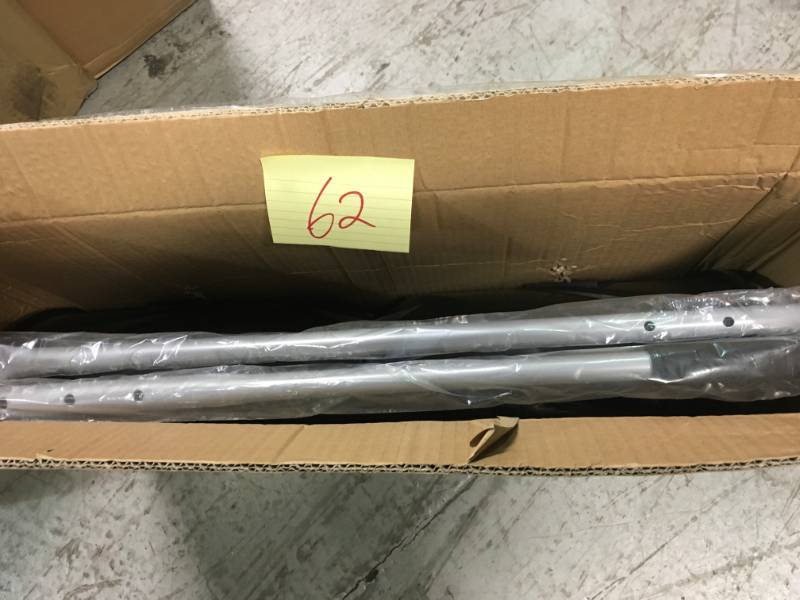 lot 62 image: Snow Joe 18 Polycarbonate Snow Shovel SJ-SHLV02 not used