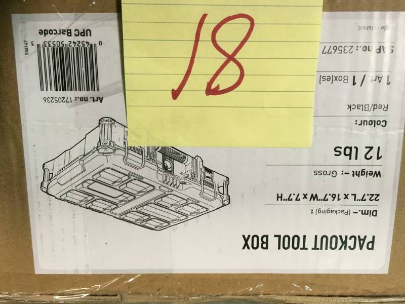 lot 81 image: Milwaukee PACKOUT 22 in. Tool Box not used