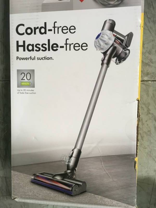 lot 101 image: Dyson V6 Cordless Stick Vacuum