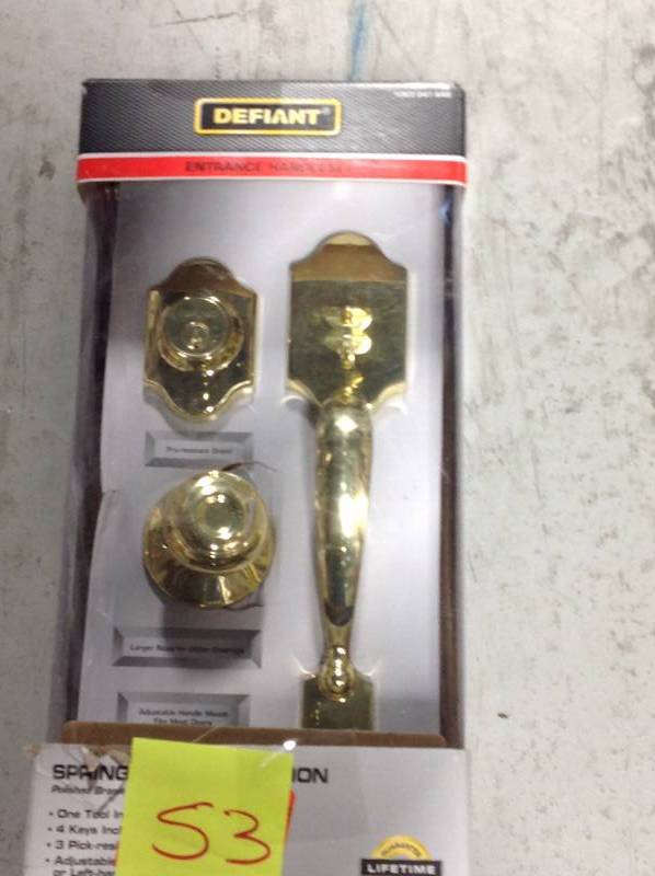 Defiant Springfield Single Cylinder Polished Brass Door Handleset with Mushroom Knob  Open box in like new condition