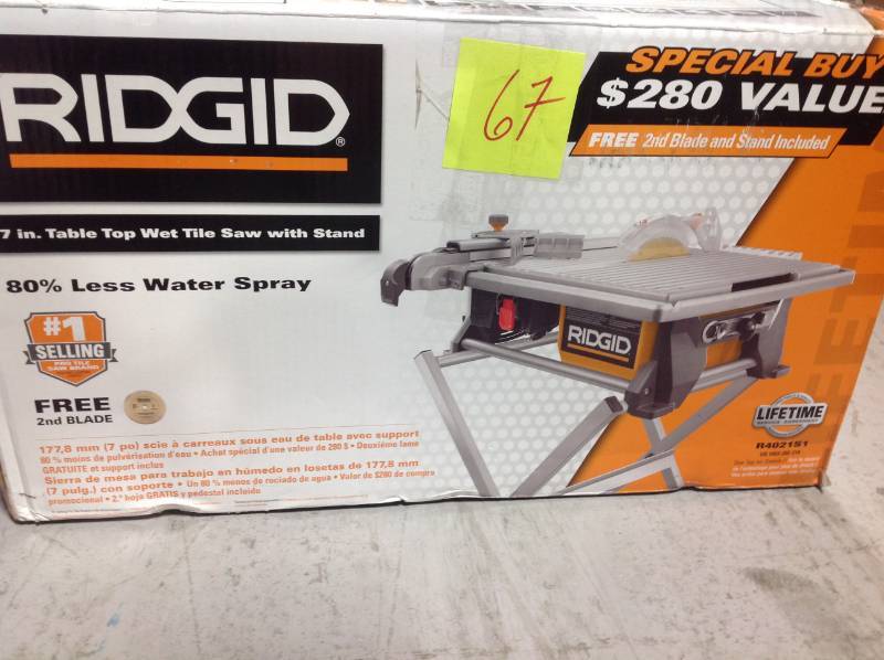 RIDGID 120-Volt 7 in. Table Top Wet Tile Saw in very good condition