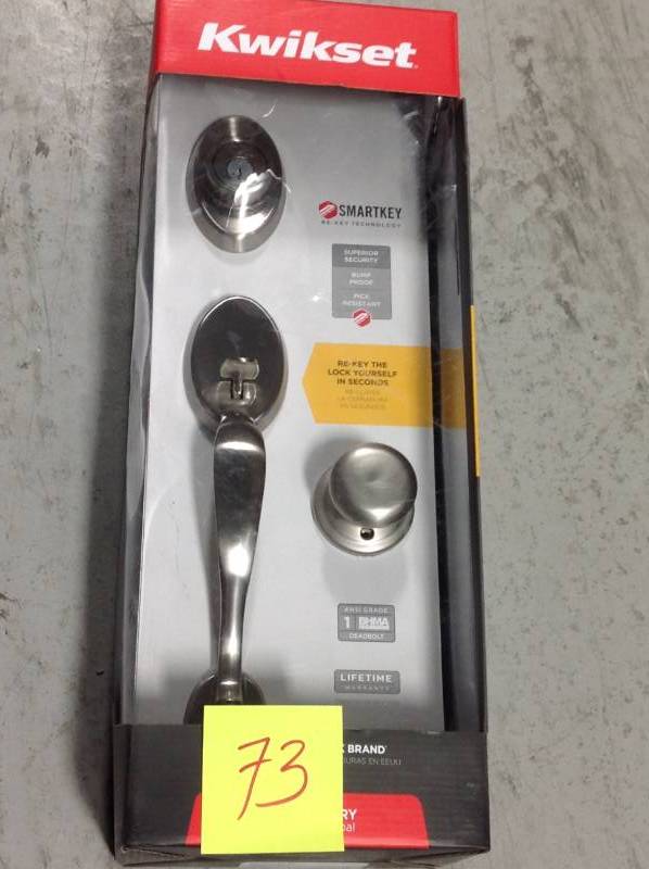 Kwikset Chelsea Satin Nickel Single Cylinder Door Handleset with Juno Knob Featuring SmartKey Security  Open box in like new condition
