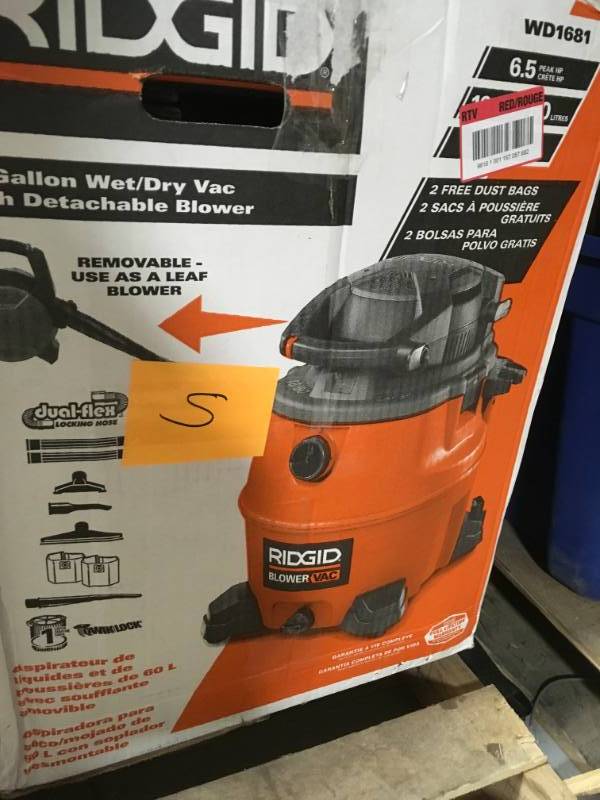lot 5 image: RIDGID 16 gal. 6.5-Peak HP Wet Dry Vac with Detachable Blower USED in good condition