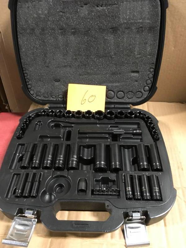 lot 60 image: Husky 38 in. Drive 100-Position Universal SAE and Metric Mechanics Tool Set (60-Piece) MISSING 12 PCS