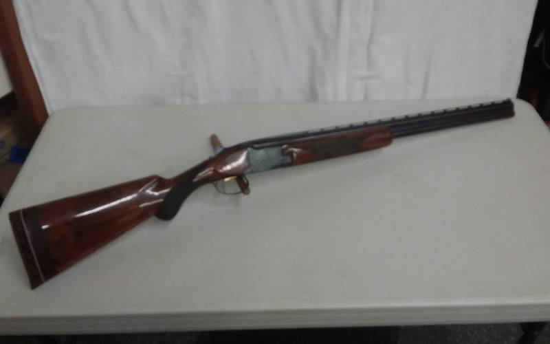 lot 6 image: Belgium Browning Citori Lightning - 12 Gauge