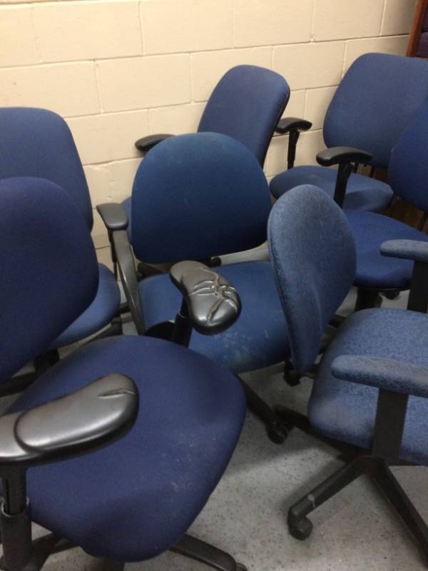 MISCELLANEOUS LOT OF HON CHAIRS WITH VARIETY OF STAINS TO CUSHIONS - NEED CLEAN UP