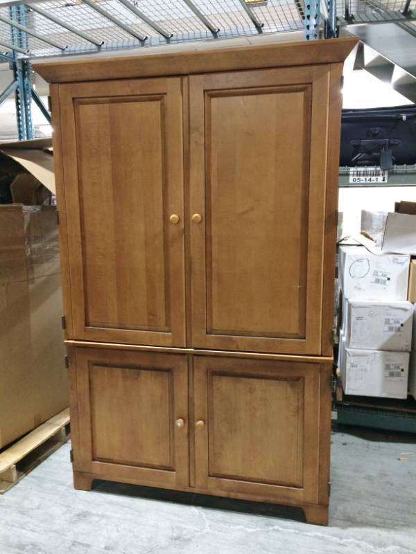 WOW MSRP $5500 ETHAN ALLEN MISSION STYLE EXECUTIVE OFFICE 2 PIECE HIDEAWAY LIGHTED WORKSTATION - NEW - CHECK OUT ALL THE PICS&nbsp TINY MOVING BUMP ON FRONT - ALL INSIDE MATERIALS (KEYS ETC) STILL NEW IN PACKAGE GORGEOUS PIECE