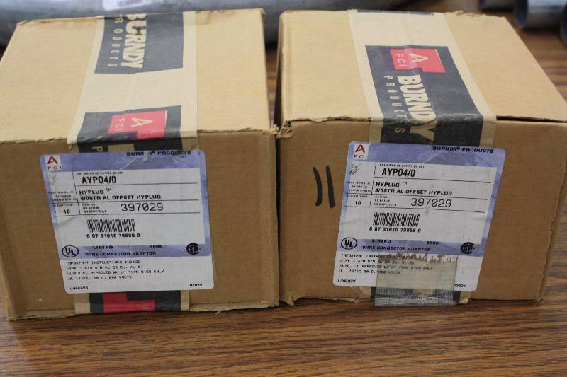 lot 19 image: 2 Boxes of 40 STR AL Offset Hyplug  New 20 Qty