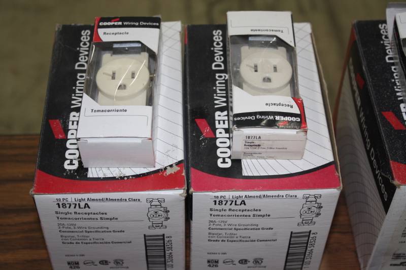 lot 50A image: Large Receptacle Lot  New Approx. 100 Qty
