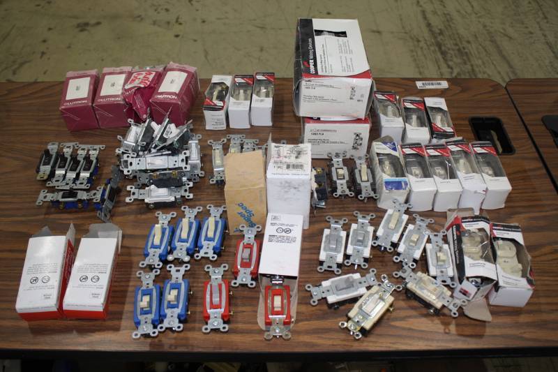 lot 51 image: Large Lot of Switches New Approx. 80 Qty