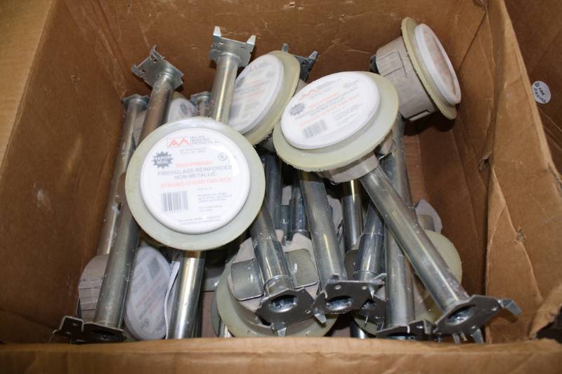 lot 58 image: Strong-o-Bar Fan Box  New 15 Qty