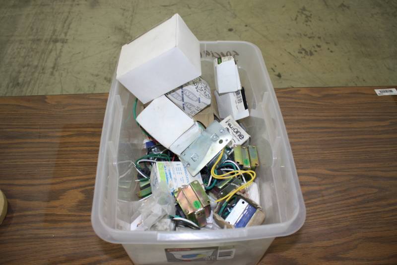 lot 86 image: Lot of Assorted Transformers, Garage Door Opener & Assorted Items