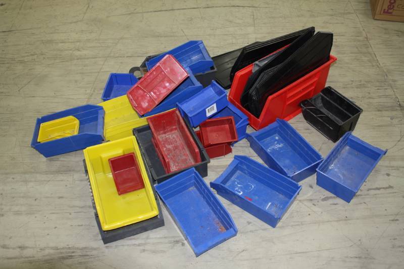 lot 96 image: Storage Bins for Organizing