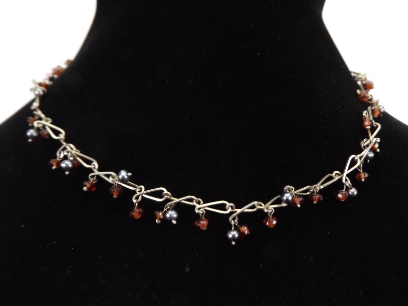 .925 Sterling Silver Garnet and Pearl Seed Necklace&nbsp