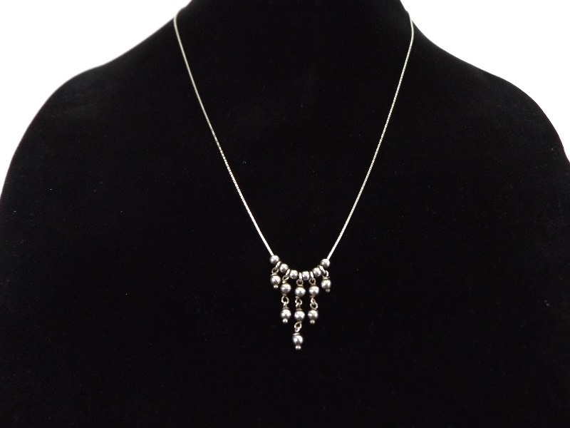 .925 Sterling Silver Dangle Ball Bead Rope Necklace