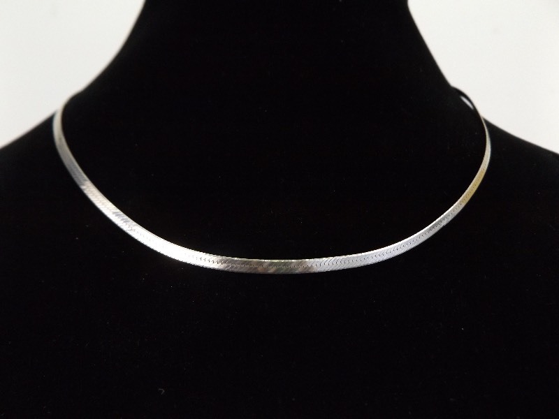 .925 Sterling Silver Snake Link Necklace