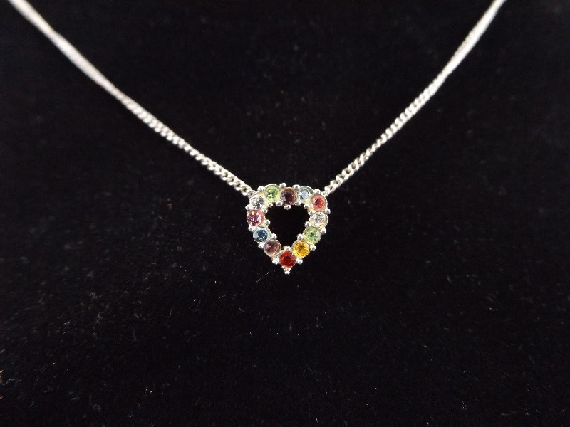 .925 Sterling Silver Gemmed Heart Pendant Necklace&nbsp