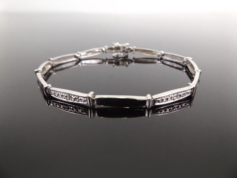 .925 Sterling Designed Long Link Silver Bracelet