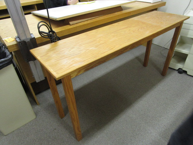lot 164 image: OAK SOFA TABLE