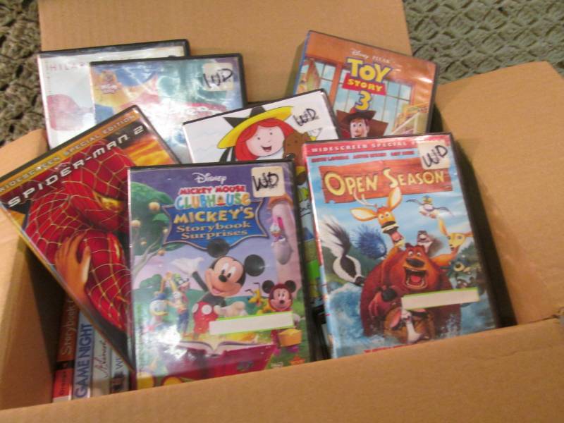 Lot of DVD Movies Approx. 40  D-1...