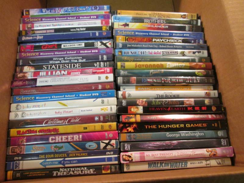 Lot of DVD Movies Approx. 40  EW4...